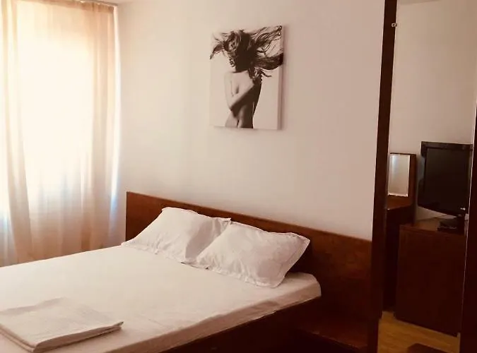 Kwatera prywatna Casa Kito *